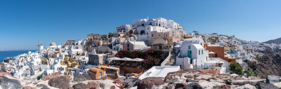 oia-santorini