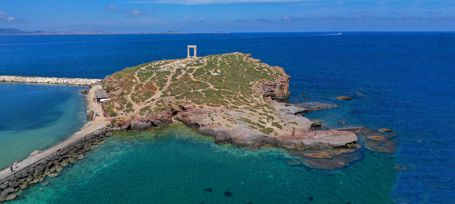 temple-of-apollo-portara-naxos